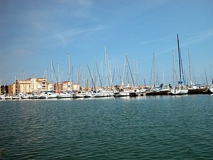 Location saisonniere de vacances appartement gruissan